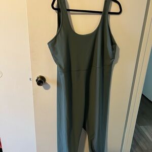 Women’s workout jumpsuit